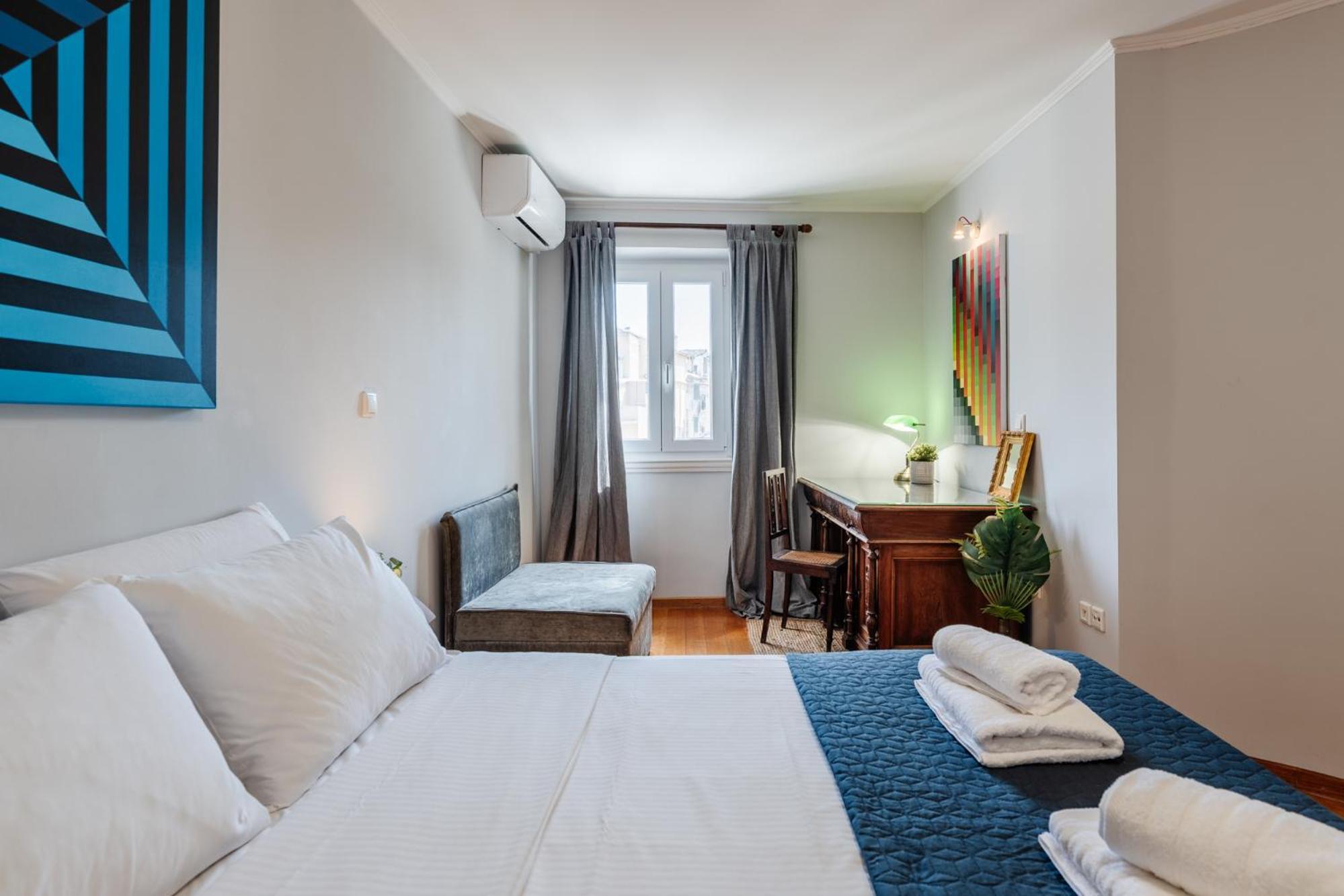 "San Giacomo Square Apt." In The Heart Of Old Town Corfu  Buitenkant foto